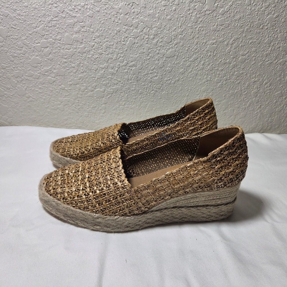 Andre Assous Woven Espadrille Wedge Sandals Gold Raffia Made in Spain Womens 10